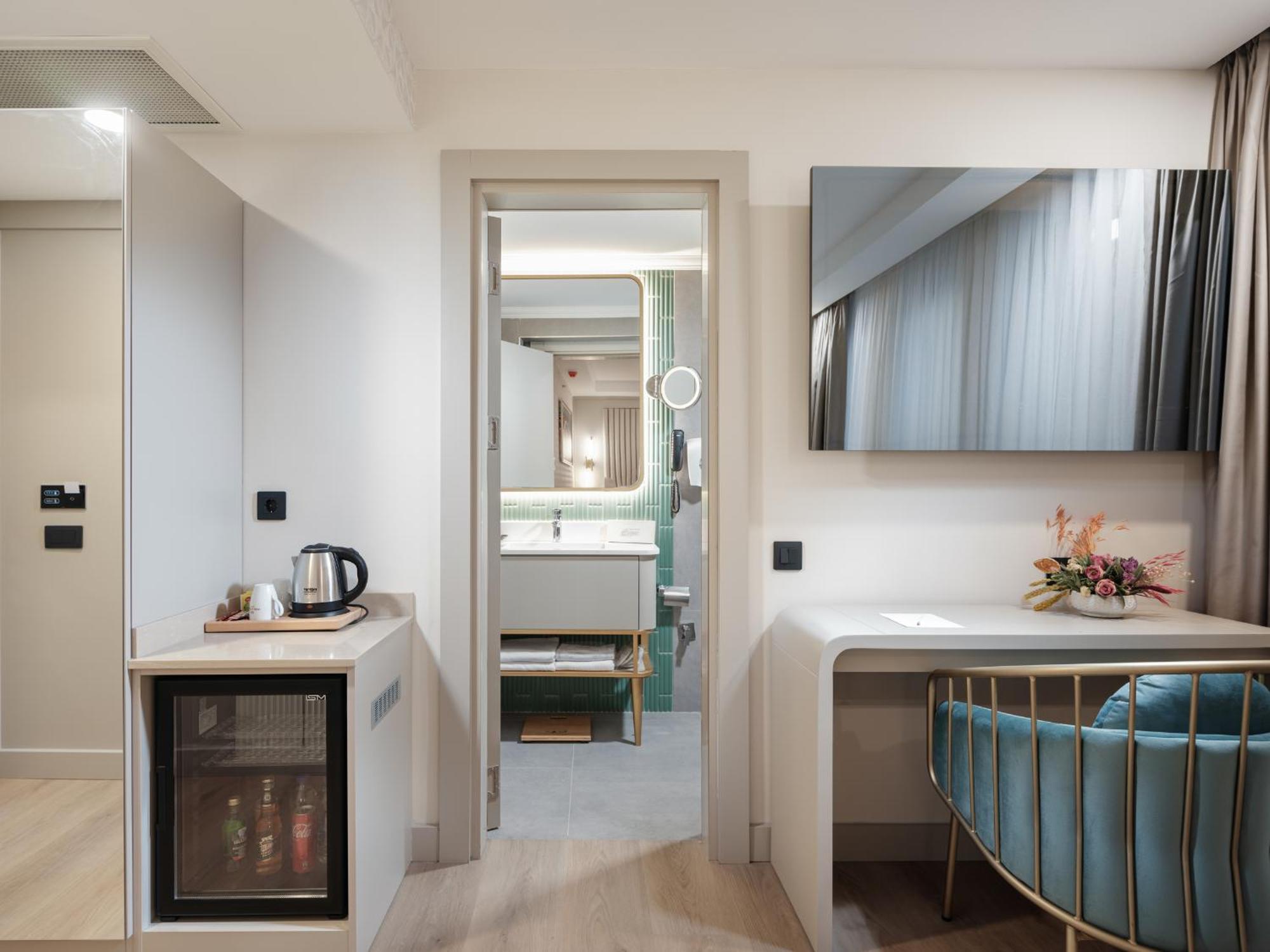 Perla Pura Hotel Измир Екстериор снимка